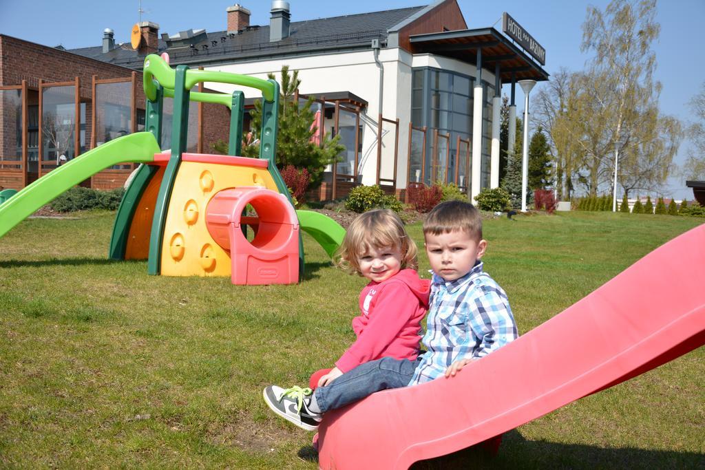 Bazuny Hotel&Spa Kościerzyna Exterior foto